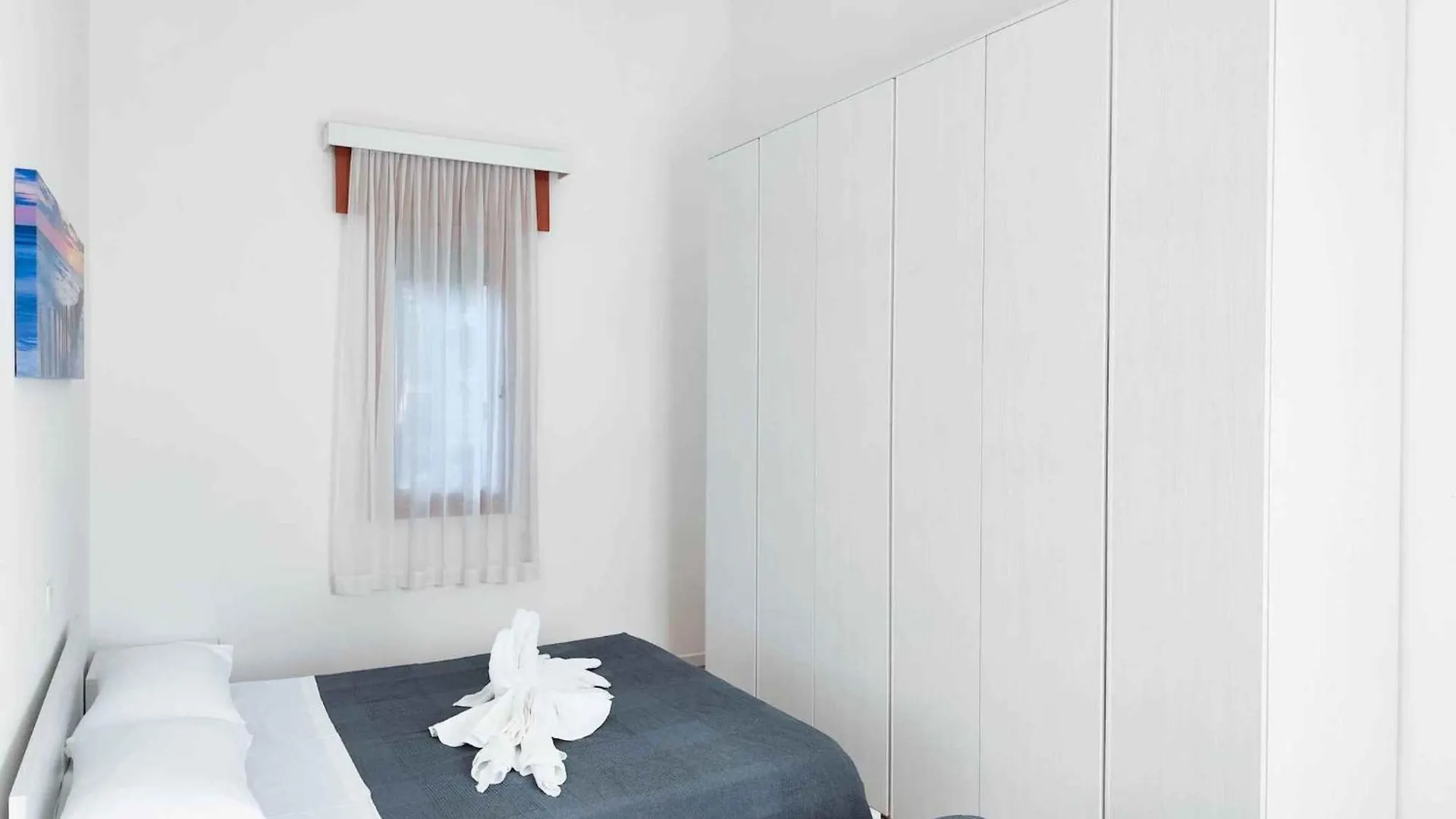 Apartment In Lido Di Jesolo 24800