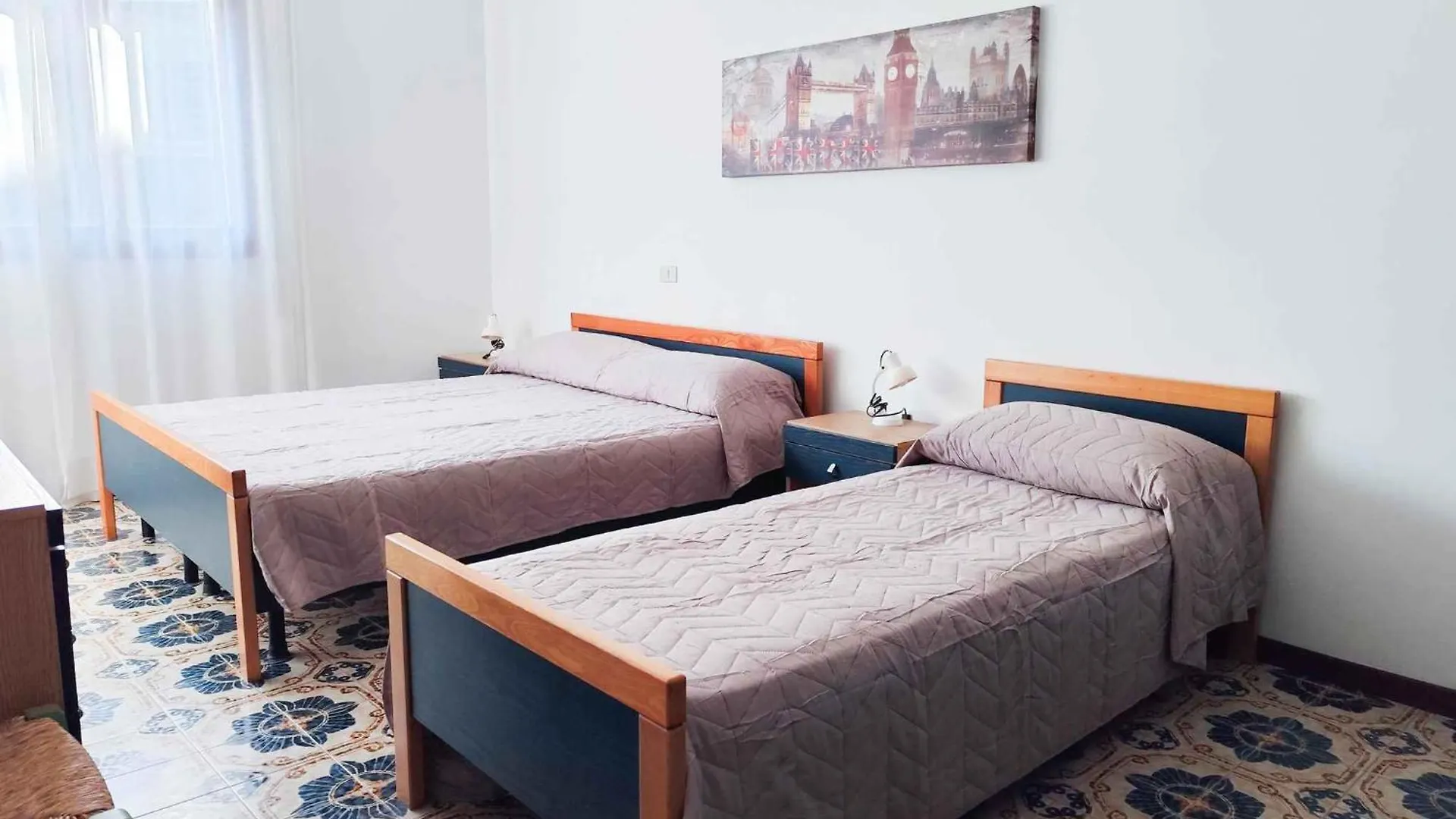 Apartment In Lido Di Jesolo 24800
