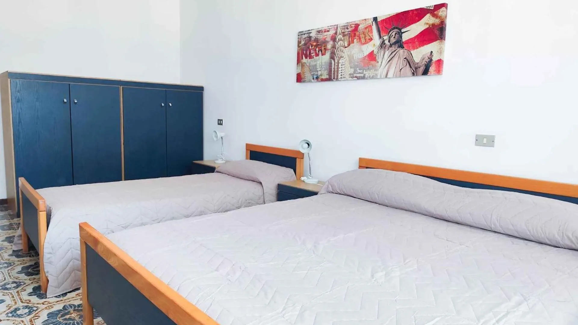 Apartment In Lido Di Jesolo 24800