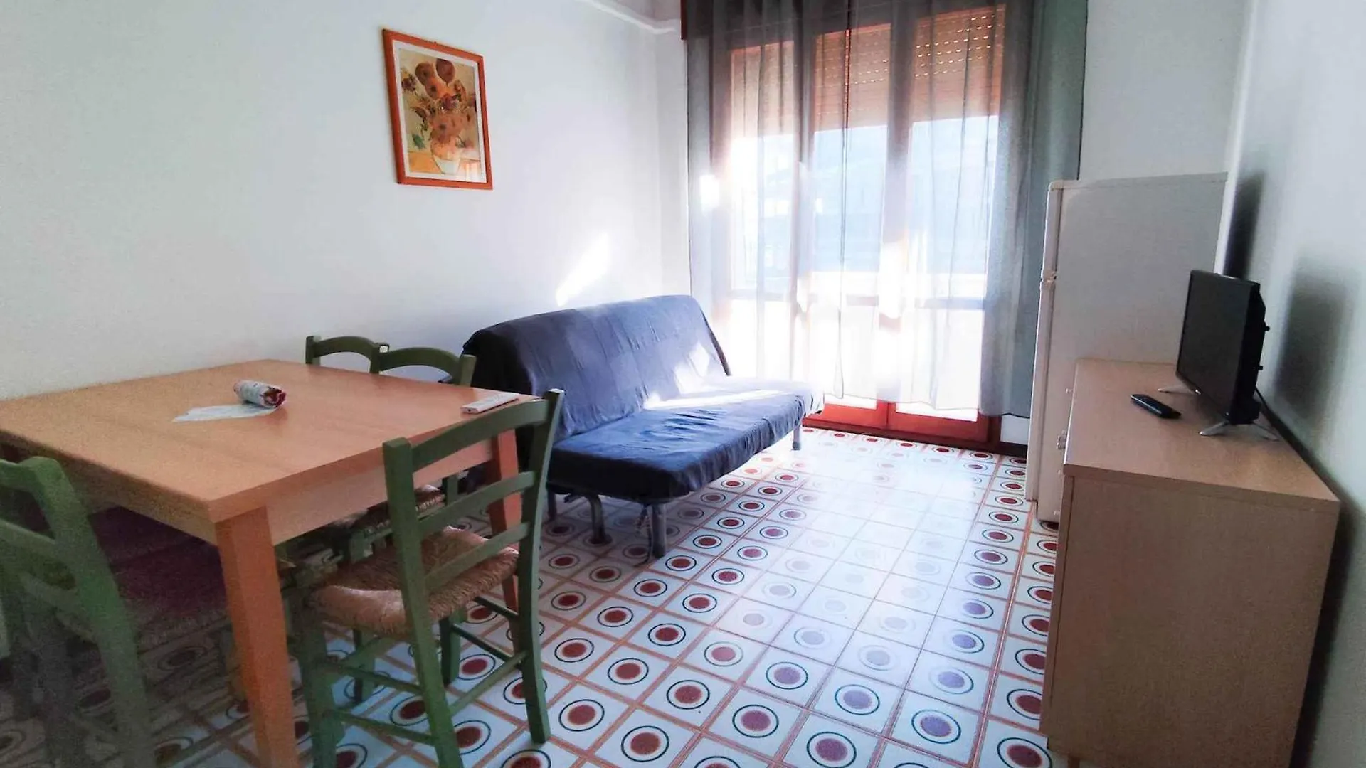 Apartment In Lido Di Jesolo 24800